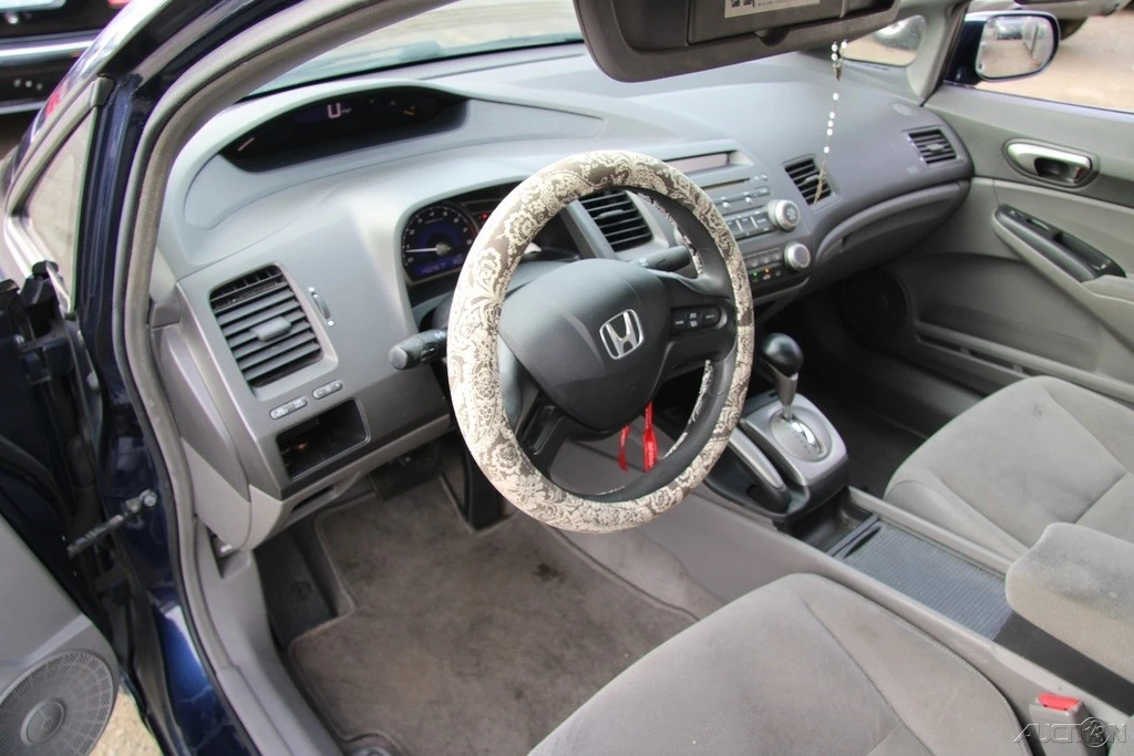 2008 Honda Civic 8th Gen - Image 13 of 21