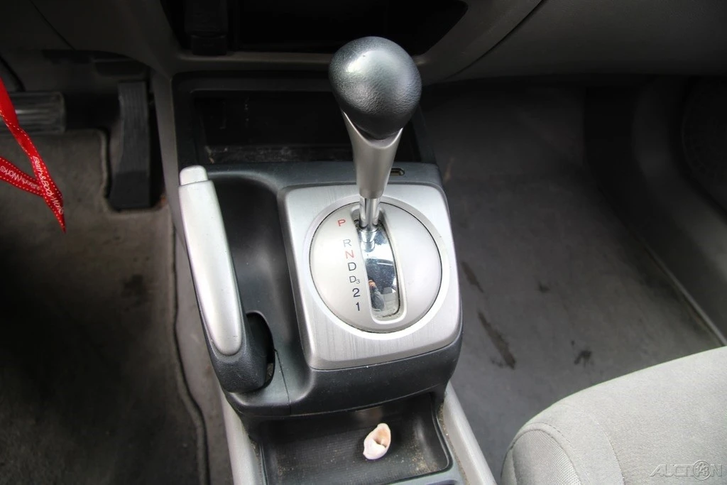 2008 Honda Civic 8th Gen - Image 17 of 21