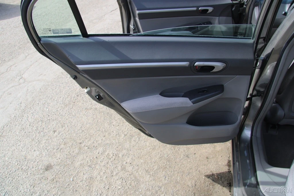 2008 Honda Civic 8th Gen - Image 20 of 21