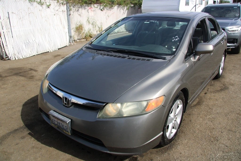 2008 Honda Civic 8th Gen - Image 2 of 21