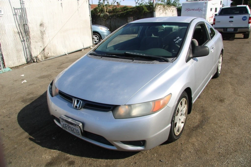 2008 Honda Civic 8th Gen - Image 2 of 21