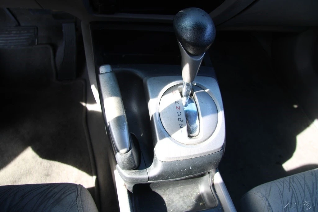 2008 Honda Civic 8th Gen - Image 17 of 21
