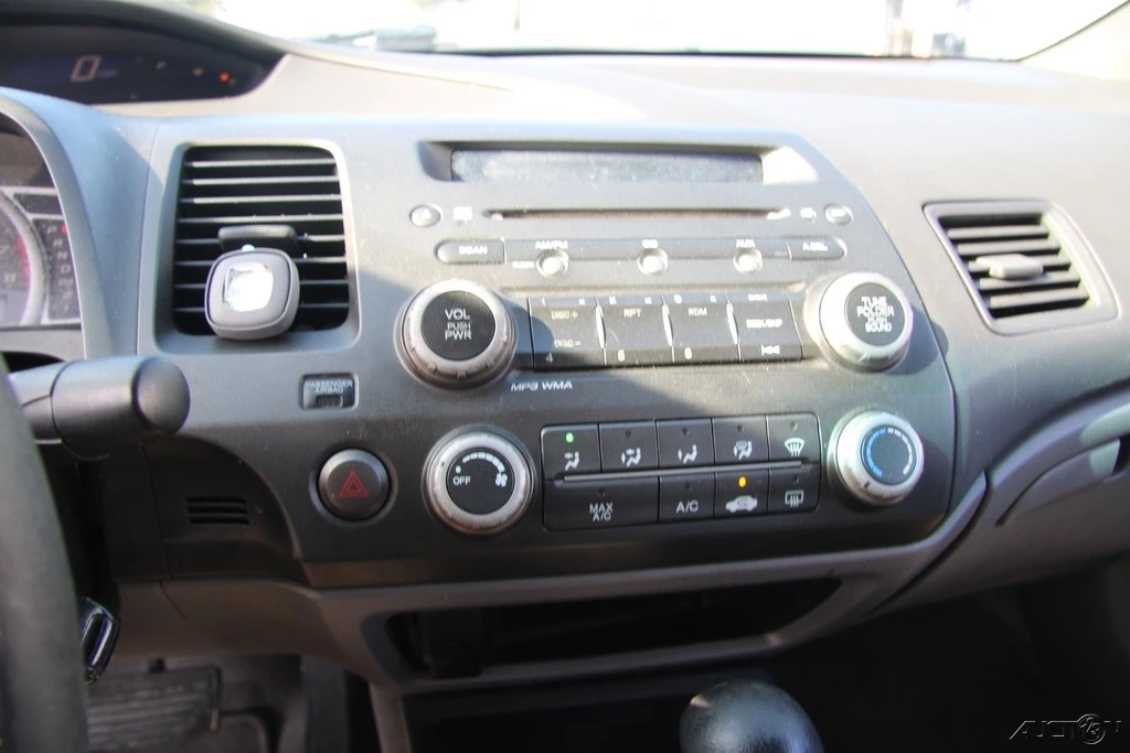 2008 Honda Civic 8th Gen - Image 16 of 21