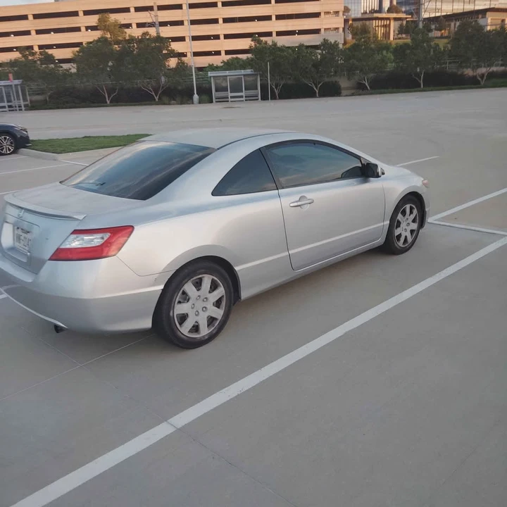 2008 Honda Civic 8th Gen - Image 6 of 11