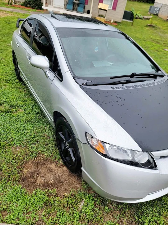 2008 Honda Civic 8th Gen - Image 5 of 10