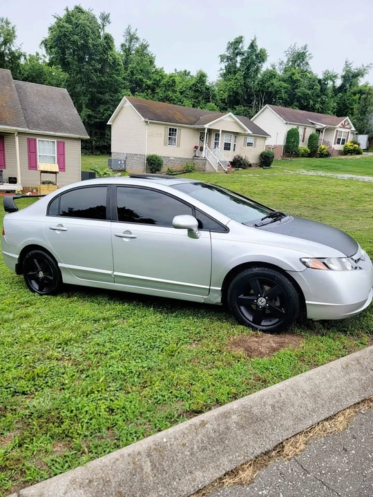 2008 Honda Civic 8th Gen - Image 10 of 10