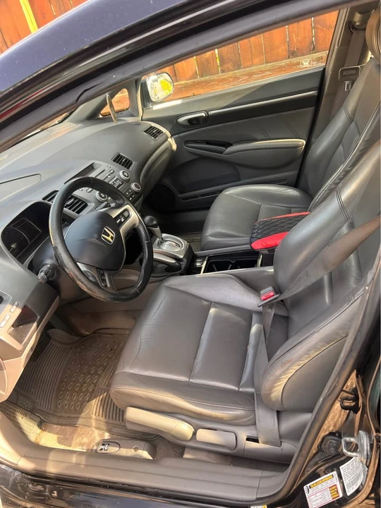 2008 Honda Civic 8th Gen - Image 6 of 8