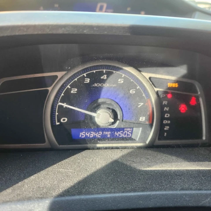 2008 Honda Civic 8th Gen - Image 8 of 10