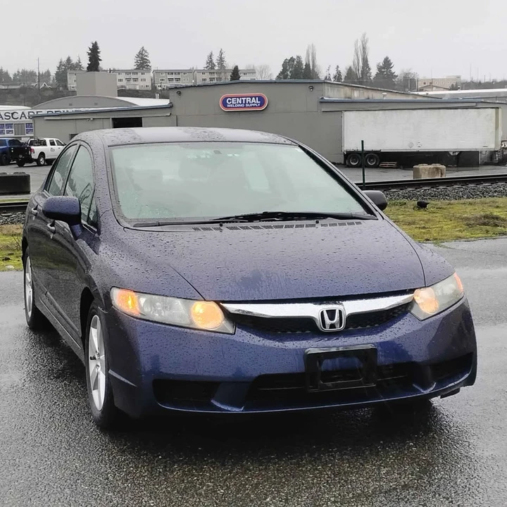 2008 Honda Civic 8th Gen - Image 3 of 16