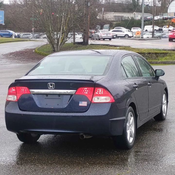 2008 Honda Civic 8th Gen - Image 5 of 16