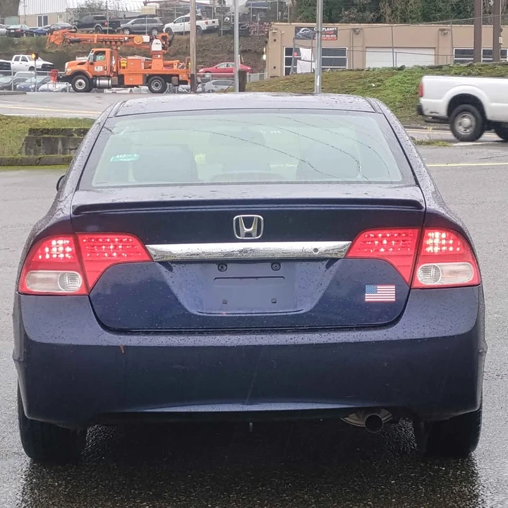 2008 Honda Civic 8th Gen - Image 6 of 16