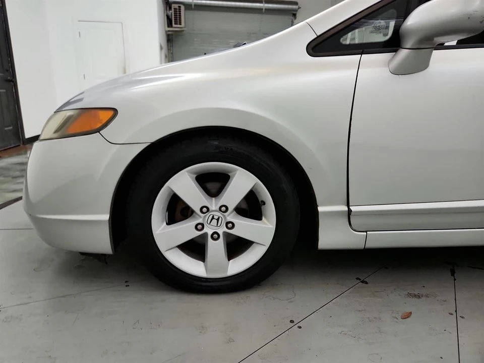 2008 Honda Civic 8th Gen - Image 28 of 31