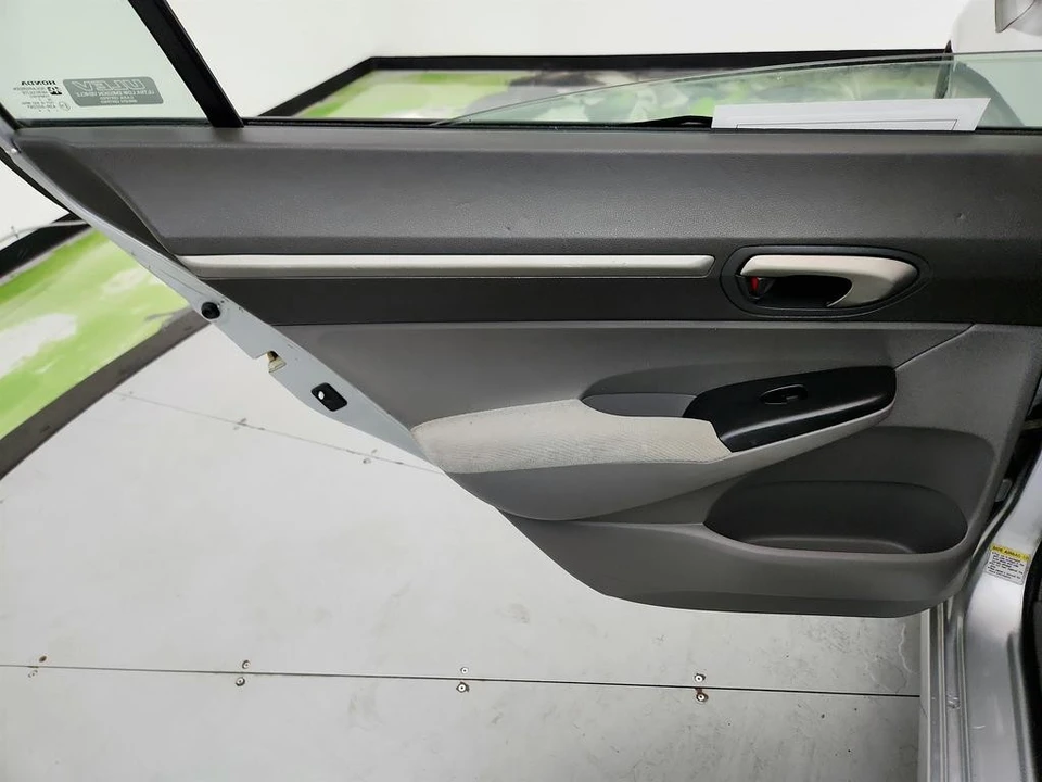 2008 Honda Civic 8th Gen - Image 23 of 31