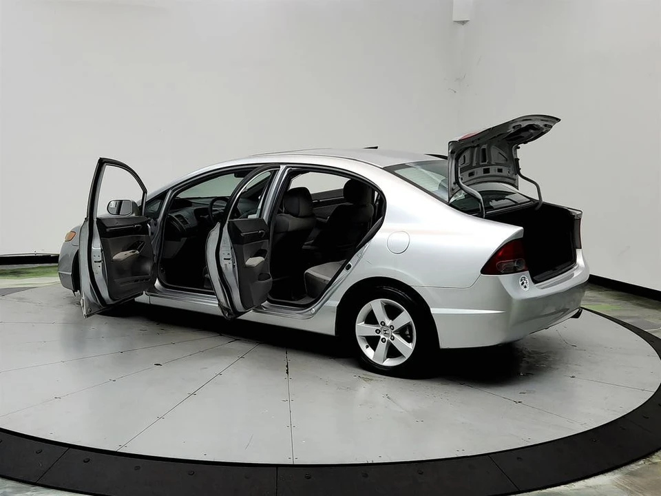 2008 Honda Civic 8th Gen - Image 12 of 31