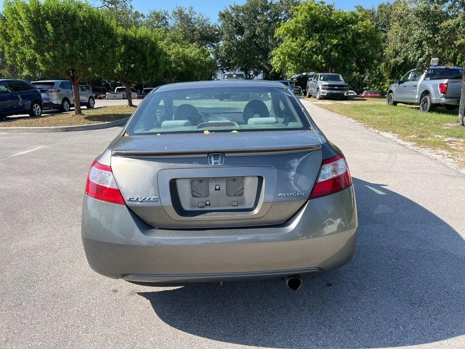 2008 Honda Civic 8th Gen - Image 6 of 12