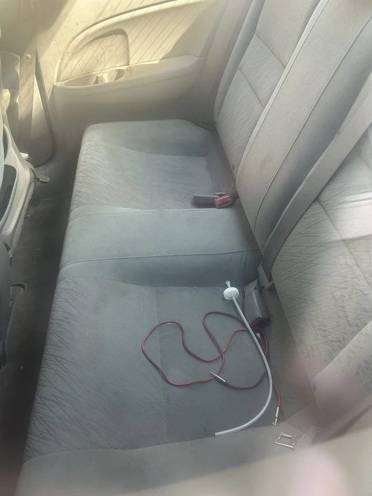 2008 Honda Civic 8th Gen - Image 2 of 7