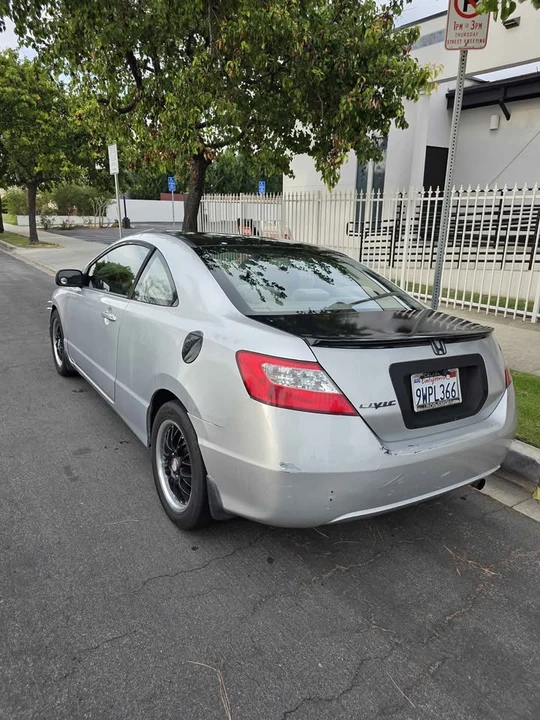 2008 Honda Civic 8th Gen - Image 6 of 9