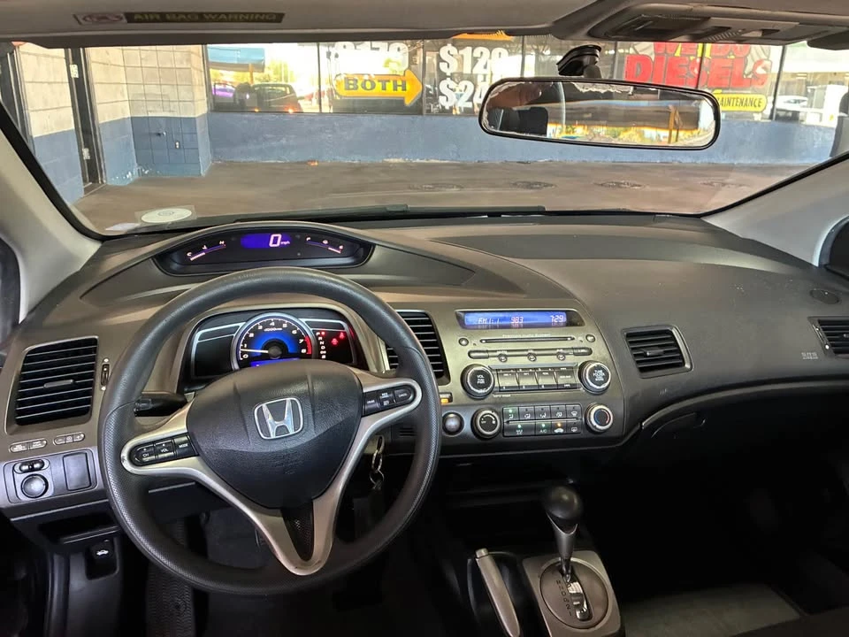 2008 Honda Civic - Image 8 of 10