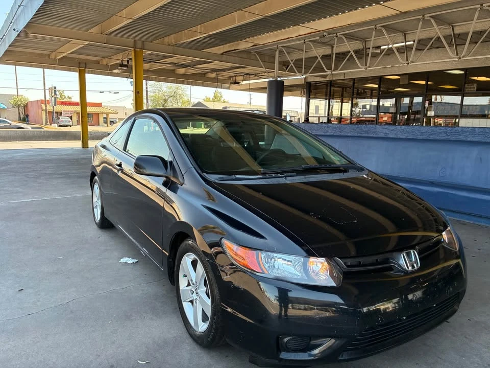 2008 Honda Civic - Image 5 of 10
