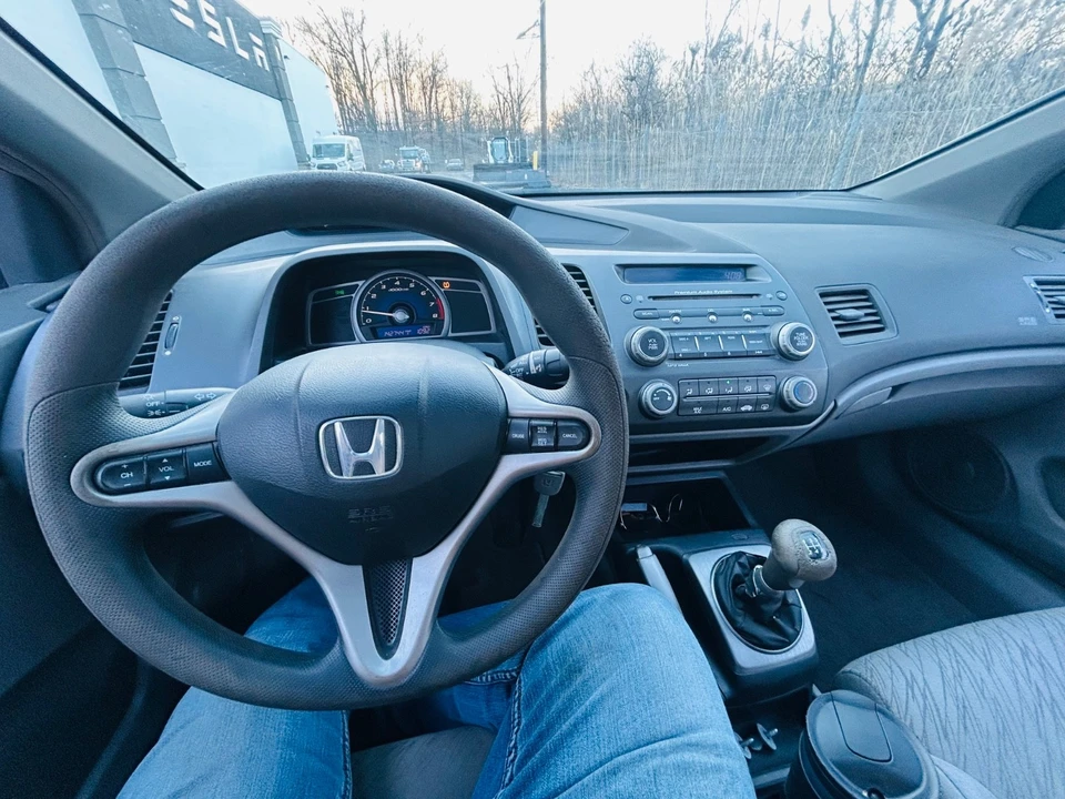 2008 Honda Civic 8th Gen - Image 15 of 21