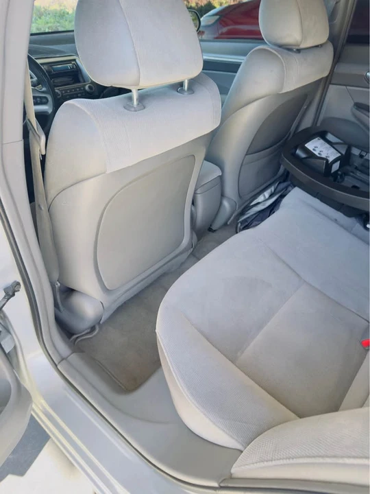 2008 Honda Civic 8th Gen - Image 7 of 11