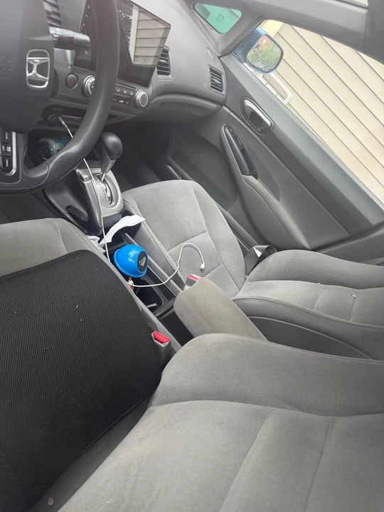 2008 Honda Civic 8th Gen - Image 4 of 5