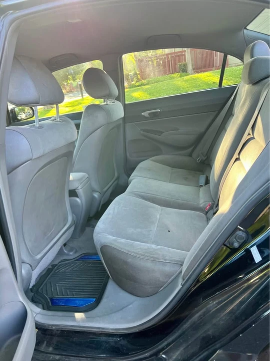 2008 Honda Civic 8th Gen - Image 3 of 17