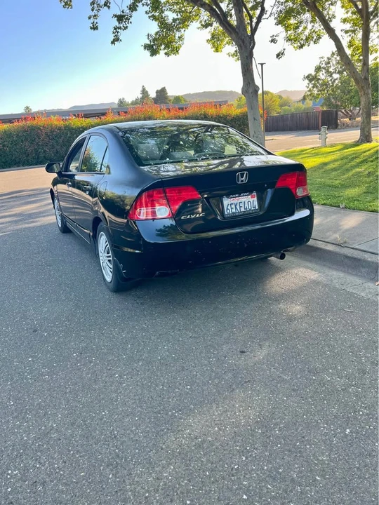 2008 Honda Civic 8th Gen - Image 9 of 17