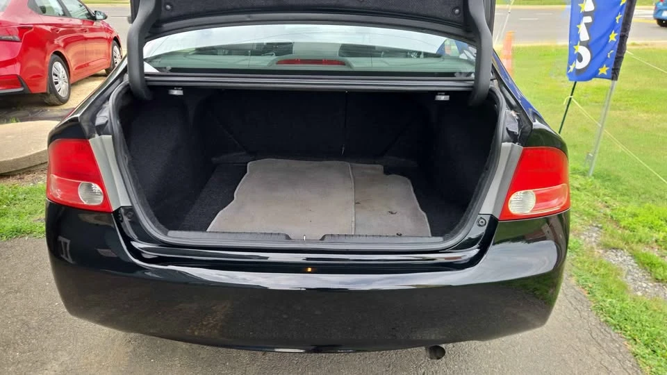 2008 Honda Civic 8th Gen - Image 12 of 15