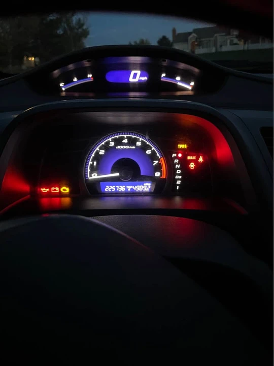 2008 Honda Civic 8th Gen - Image 5 of 8