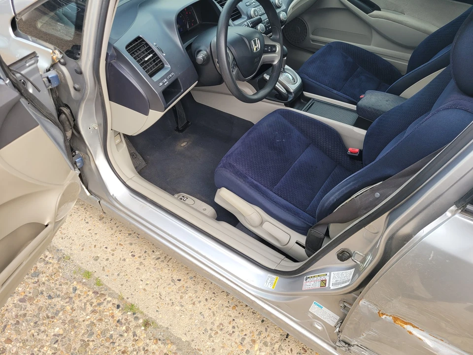 2008 Honda Civic 8th Gen - Image 23 of 31