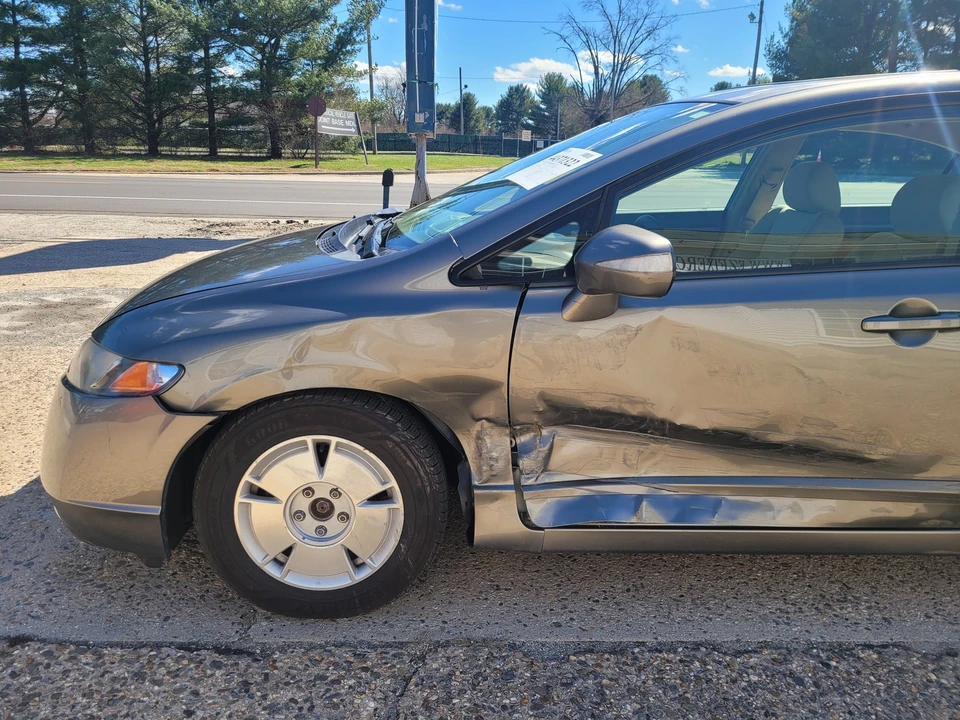 2008 Honda Civic 8th Gen - Image 9 of 21