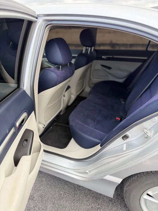 2008 Honda Civic 8th Gen - Image 11 of 16