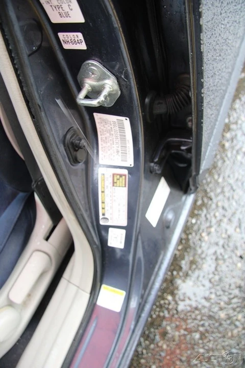 2008 Honda Civic 8th Gen - Image 10 of 21