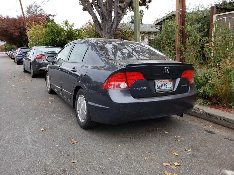 2008 Honda Civic 8th Gen - Image 2 of 4