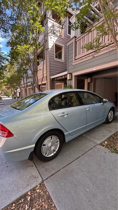 2008 Honda Civic 8th Gen - Image 2 of 9