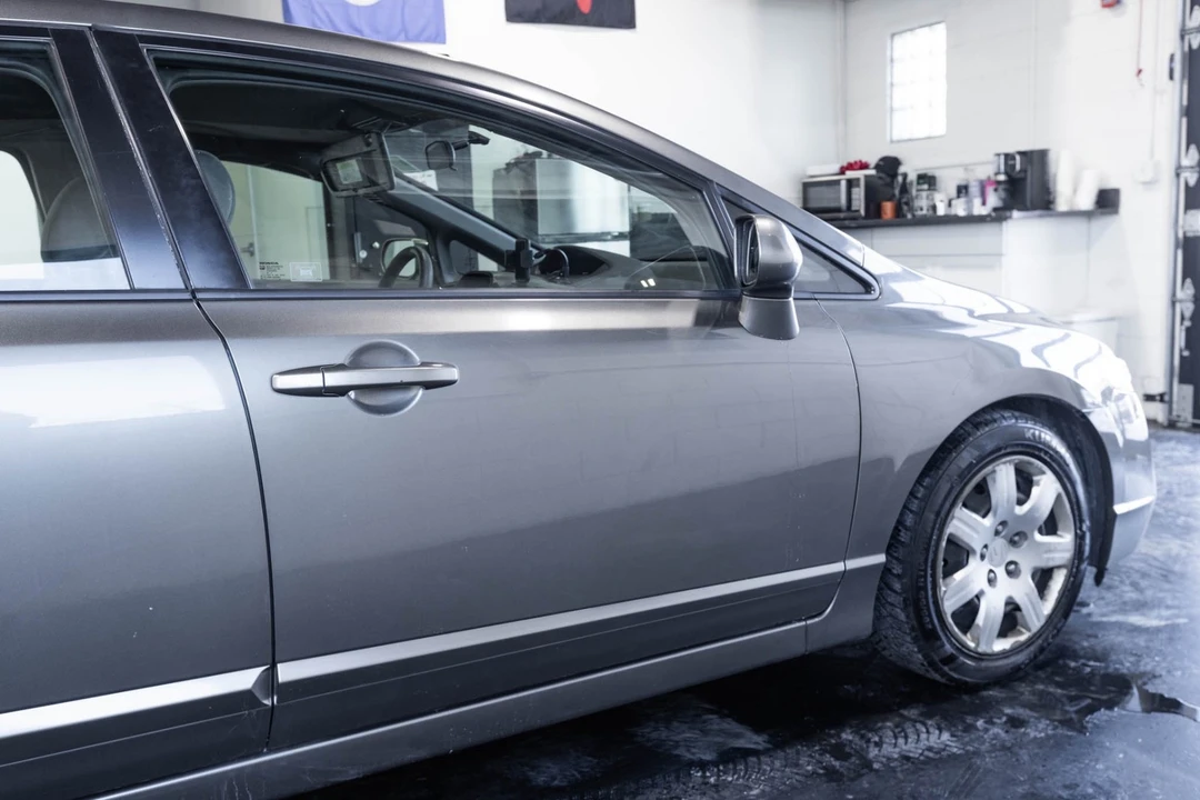 2008 Honda Civic 8th Gen - Image 13 of 31