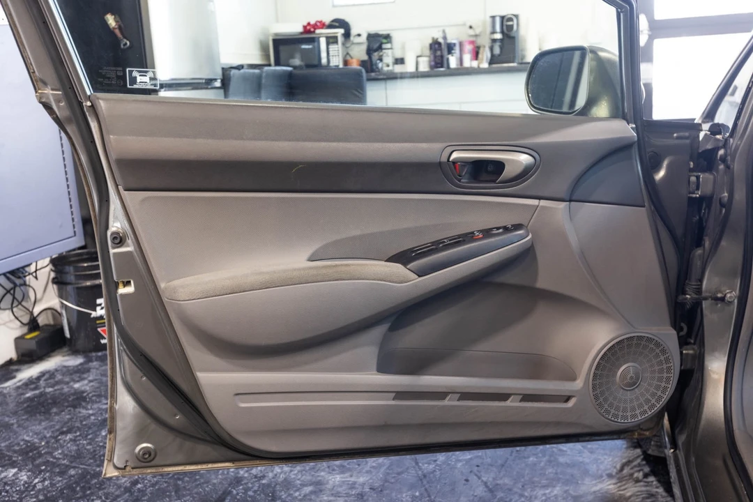 2008 Honda Civic 8th Gen - Image 23 of 31
