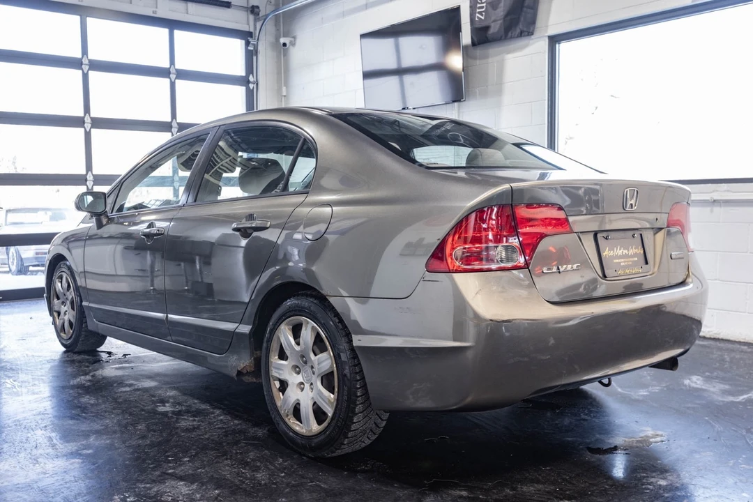 2008 Honda Civic 8th Gen - Image 8 of 31