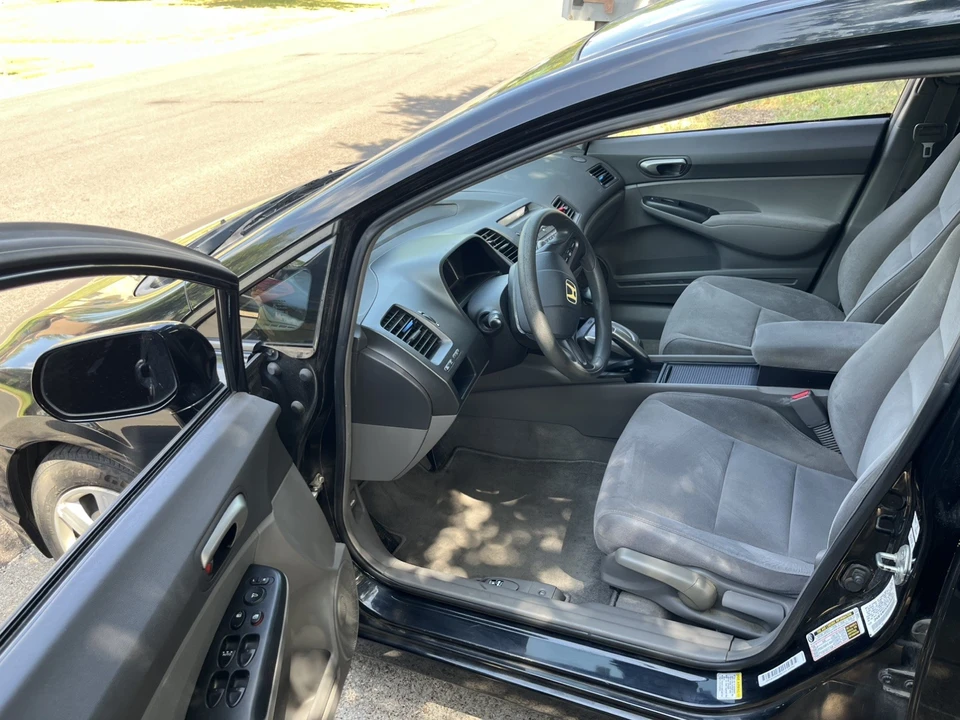 2008 Honda Civic 8th Gen - Image 11 of 12