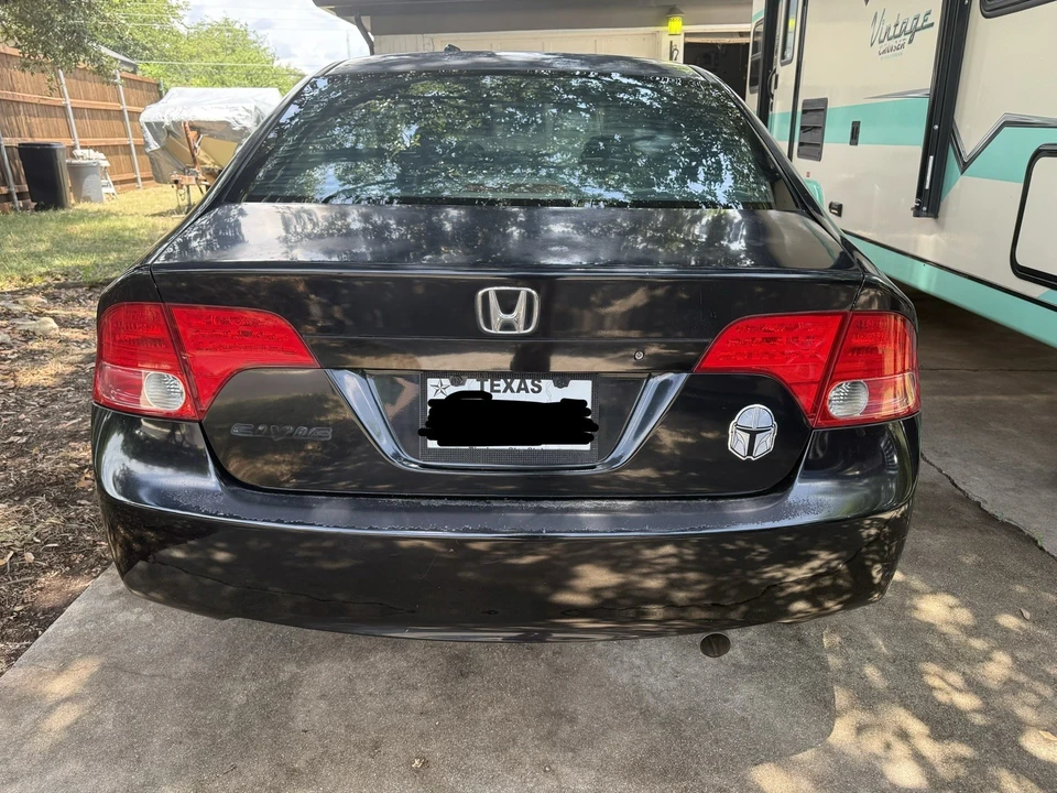 2008 Honda Civic 8th Gen - Image 2 of 12
