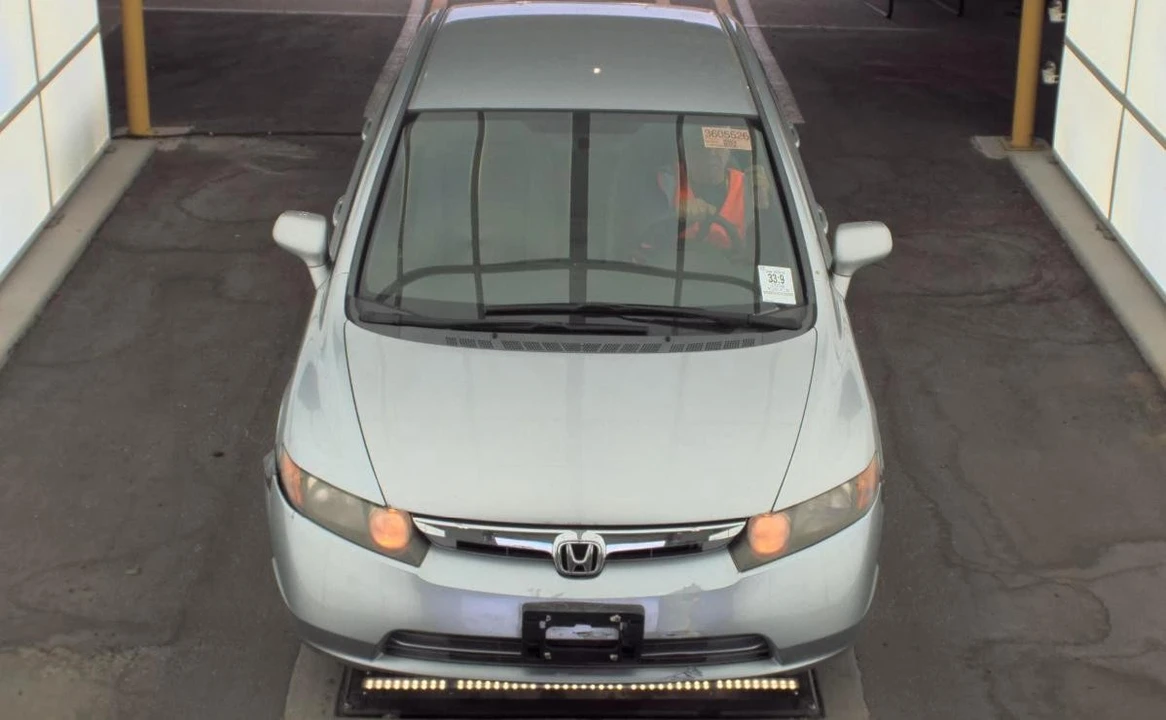 2008 Honda Civic 8th Gen - Image 2 of 13