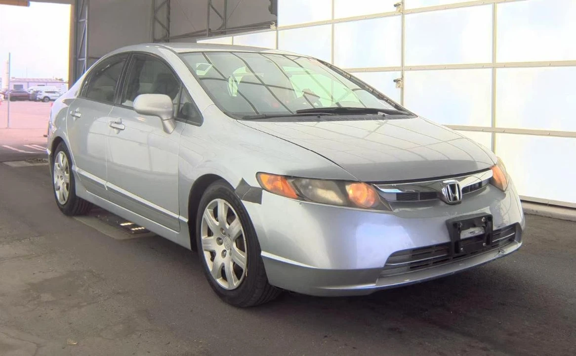 2008 Honda Civic 8th Gen - Image 3 of 13