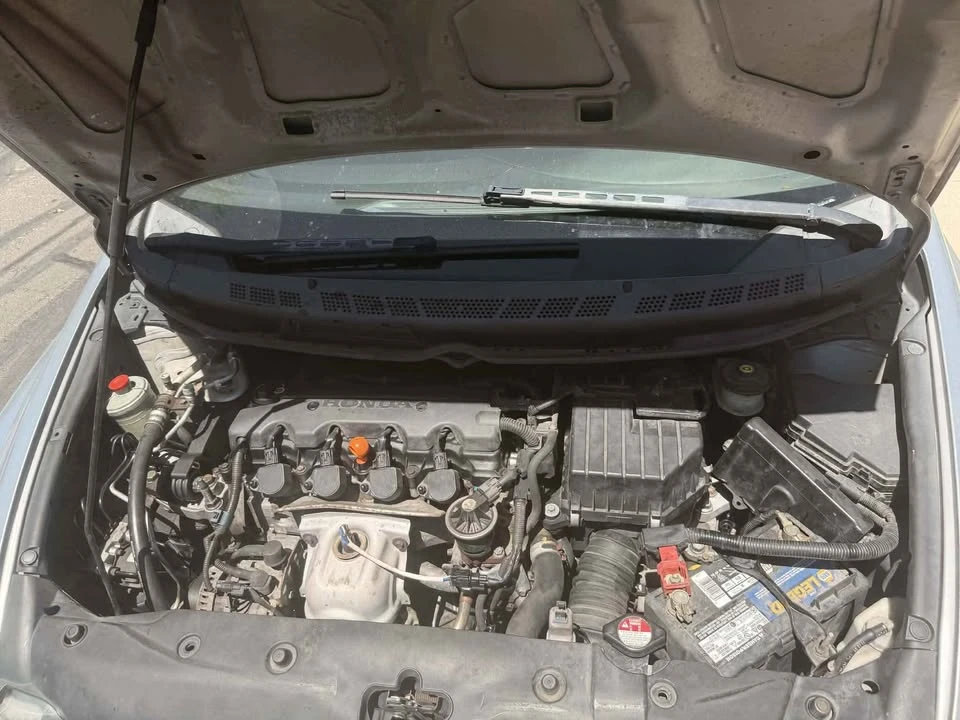 2008 Honda Civic 8th Gen - Image 3 of 5