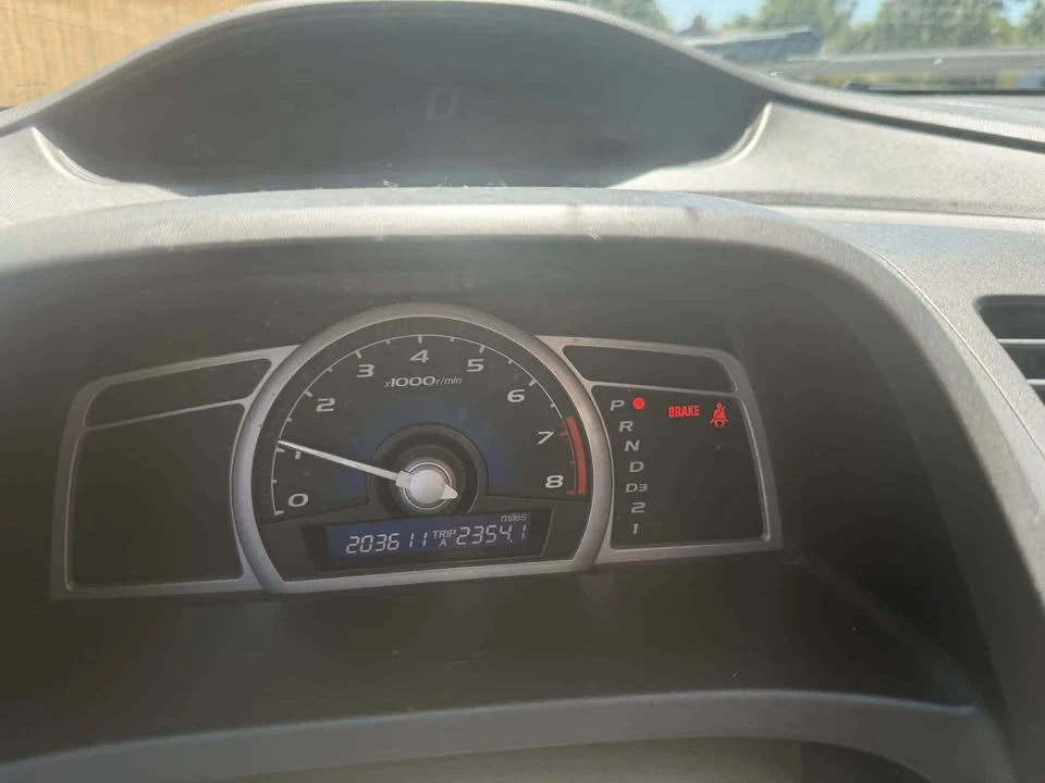 2008 Honda Civic 8th Gen - Image 2 of 5
