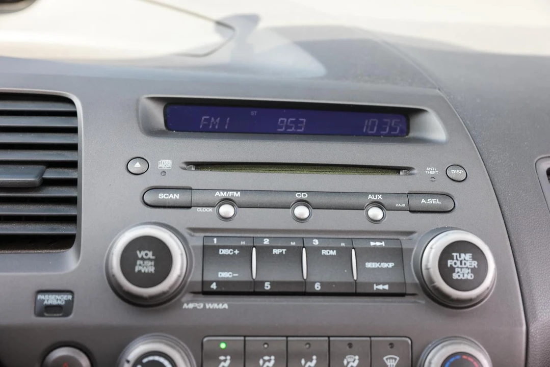 2008 Honda Civic 8th Gen - Image 29 of 31