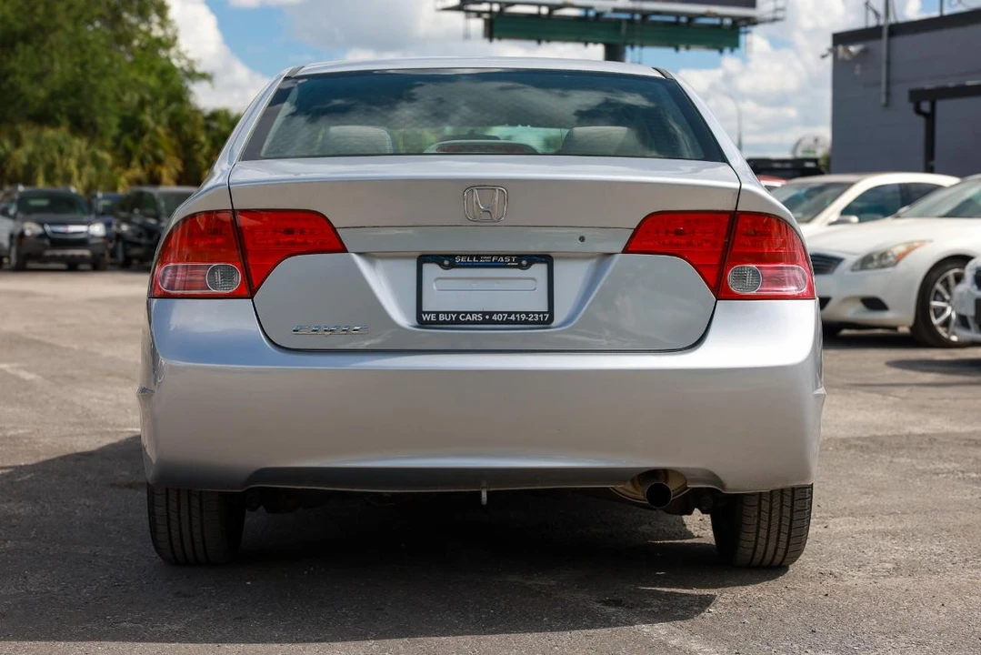 2008 Honda Civic 8th Gen - Image 7 of 31