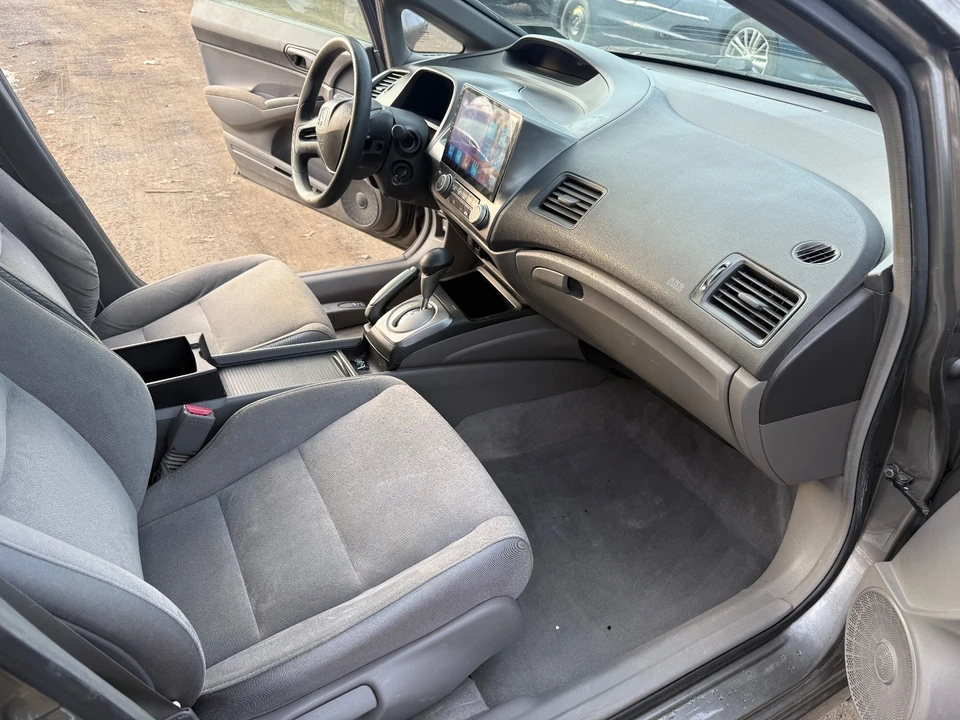 2008 Honda Civic 8th Gen - Image 16 of 20