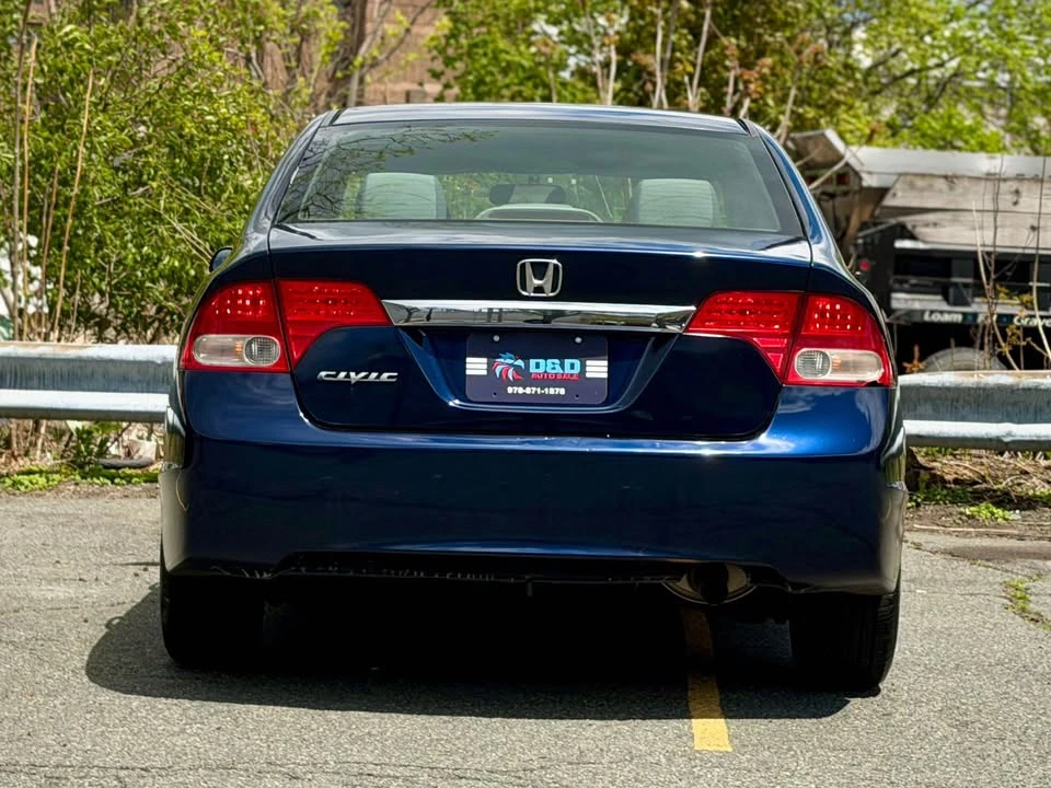 2008 Honda Civic 8th Gen - Image 7 of 16