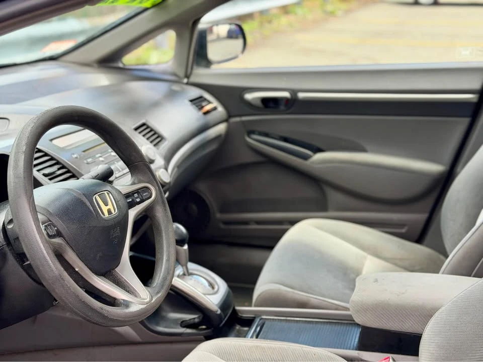 2008 Honda Civic 8th Gen - Image 6 of 16